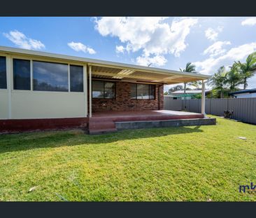 Family Home with Bonus Sunroom!! - Photo 1