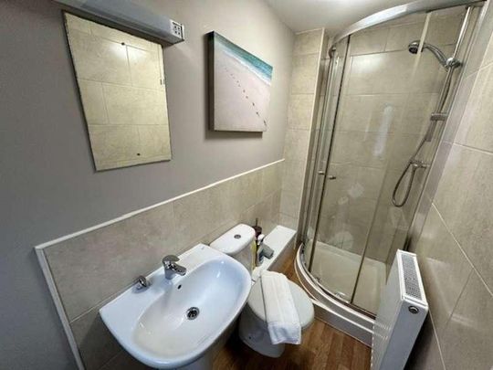 North Parade, Bootham, YO30 - Photo 1