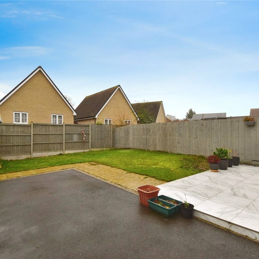 Petty Croft, Broomfield, Chelmsford, Essex, CM1 7FS - Photo 1