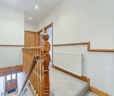 Kingston Road, London, SW20 - Photo 1