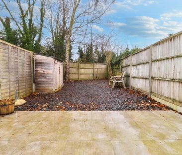 2 bedroom semi-detached house to rent - Photo 4