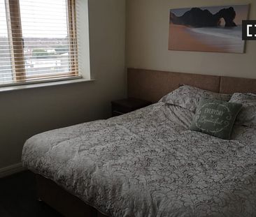 Room in shared 2-bedroom apartment in Whitehall, Dublin. - Photo 2