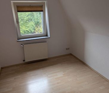 Sehr schöne 3,5 Raum Wohnung mit großem Garten - Photo 1