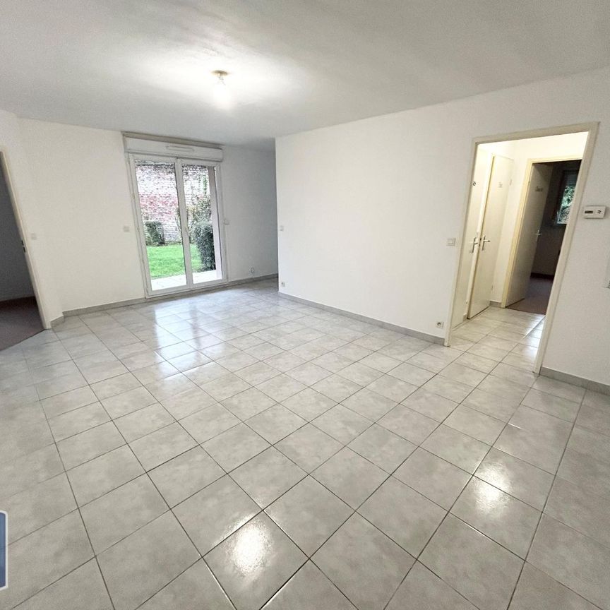Location Appartement 2 pièces 53m² LE CATEAU CAMBRESIS 59360 - Photo 1