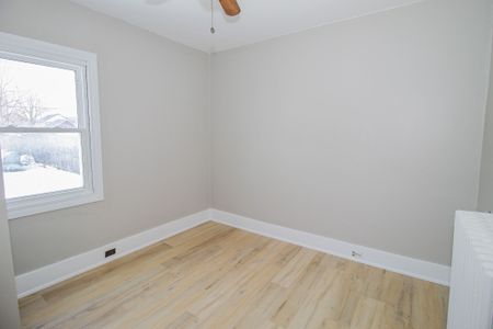 For Lease - 181 Welland Street Unit# MAIN, Port Colborne, Ontario - Photo 4