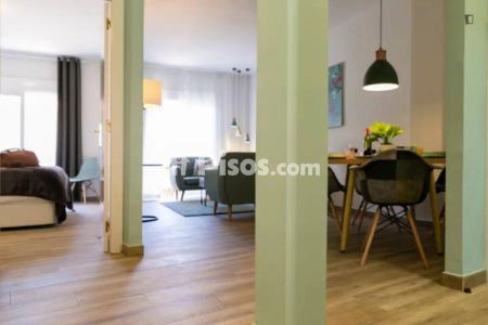 Piso en alquiler en Centro - Photo 2