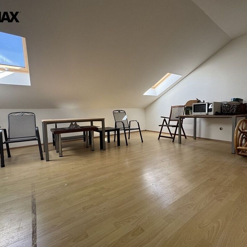Pronájem bytu 4+1 37 m² - Photo 1