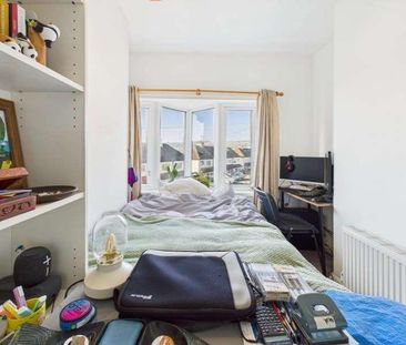 Bevendean Crescent, Brighton, BN2 - Photo 2