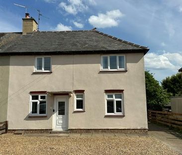 3 bedroom semi-detached house to rent - Photo 6