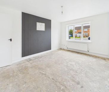 4 bedroom semi-detached house to rent - Photo 6