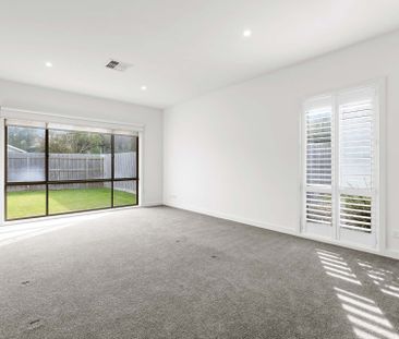 12A Thurloo Drive, Safety Beach - Photo 3