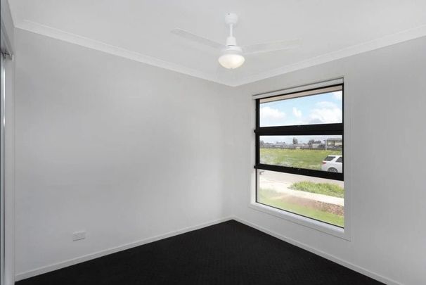 Spacious 4-Bedroom Home in Wollert - Photo 1