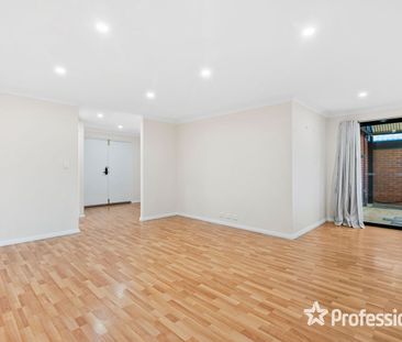 Spacious & Private 3-Bedroom Rear Villa! - Photo 3