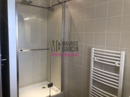 A LOUER - APPARTEMENT BEAUMES DE VENISE - 3 pièces 72.06m² - Photo 5
