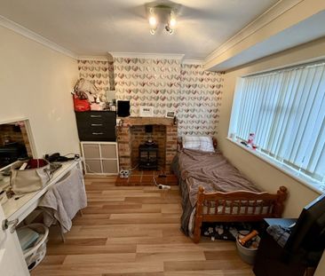 Fairway Avenue, Oldbury, Tividale - Photo 3