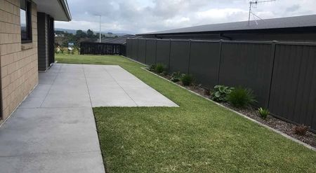 Family Home - Close to Excellent Schooling - Photo 5