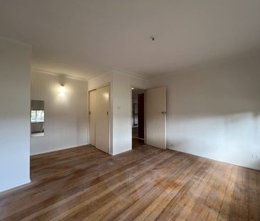 12 Atkin Street, Melton, Vic 3337 - Photo 2