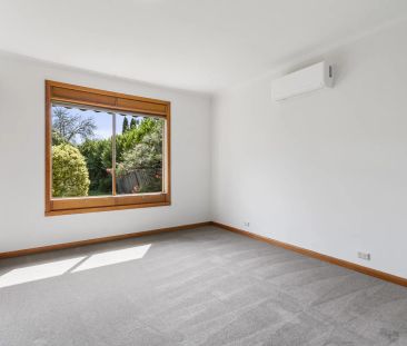 Comfortable Living in a Quiet Glen Iris Street - Photo 5