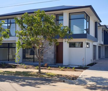 2/5 John Avenue Tranmere, Tranmere, SA 5073 - Photo 3