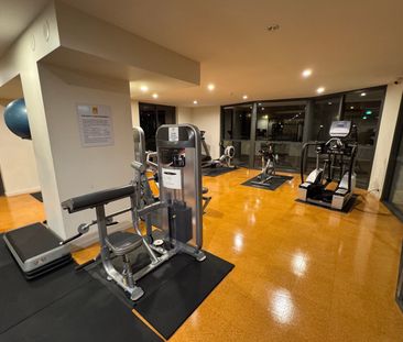 East Perth - Photo 5