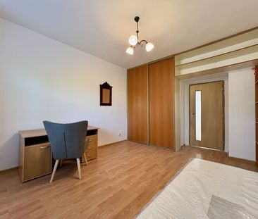 3-IZBOVÝ BYT 90m2+LODŽIA BALKÓN PARKOVANIE PREŠOV – Fotografia 1