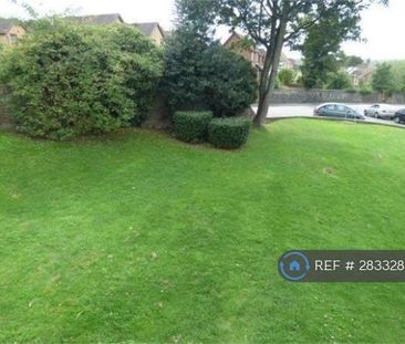 3 bedroom maisonette to rent - Photo 2