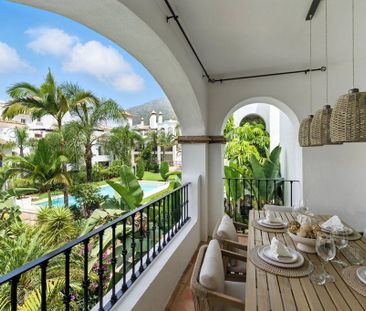 Luxury Apartment for rent in The Golden Mile, Marbella, Andalusia - Photo 4