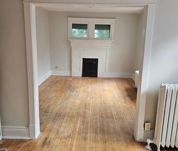 For Lease - 985 Main Street Unit# 6, Hamilton, Ontario - Photo 5