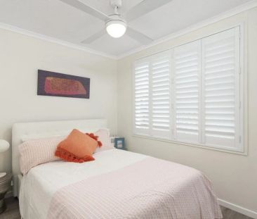 6/5 Rolan Court, Palm Beach. - Photo 4