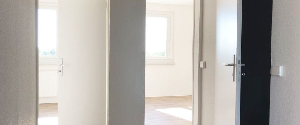 Only six steps to the new apartment! For rent from 01.03.2026! - Photo 1