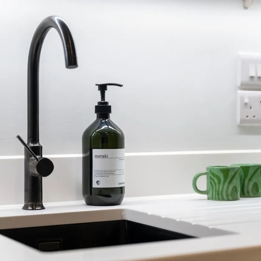 Clay, Salford Quays, M50 - Photo 1