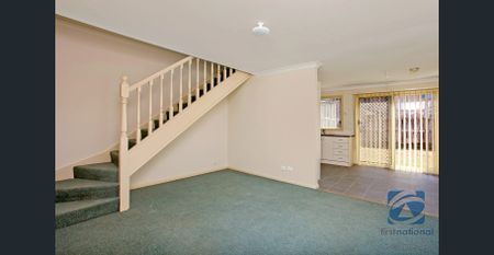 LOCATED CLOSE TO PUBLIC TRANSPORT AND SHOPS - Photo 4