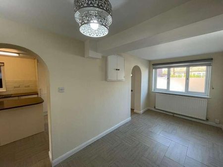 New Broad Street, Stratford-upon-avon, CV37 - Photo 2