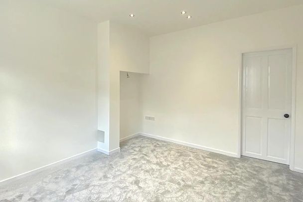 2 Bed End Terrace, Helena Crescent, LE4 - Photo 1