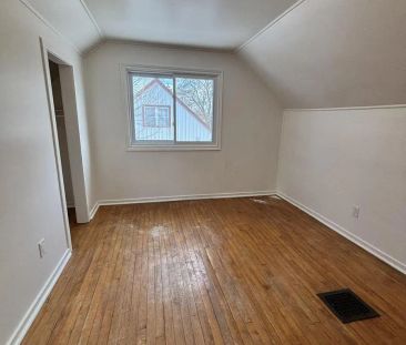 638 MCKELLAR STREET - Photo 3