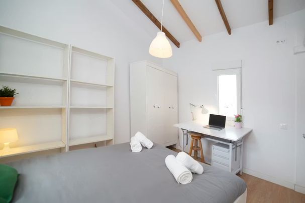 Carrer Albacete, Valencia, Valencian Community 46007 - Photo 1