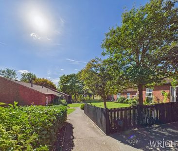 1 bedroom End Terraced Bungalow - Greenfields, South Drive, Cuffley - Photo 5
