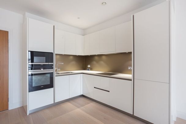 3 bedroom flat to rent - Photo 1