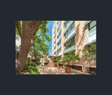 Unfurnished Studio With Parking In Fabulous Location - Photo 6