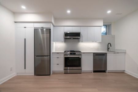 For Lease - 328 Shaw Street Unit# 4, Toronto, Ontario - Photo 4