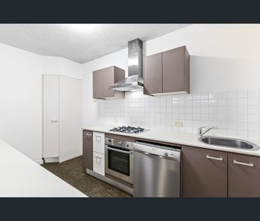 South Brisbane Beauty! - Photo 4