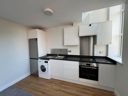 1 bedroom flat to rent - Photo 4