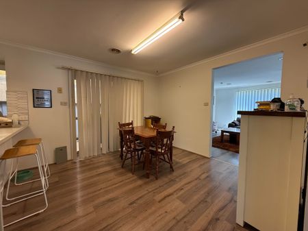 Spacious and Modern Home Available for Lease - Photo 2