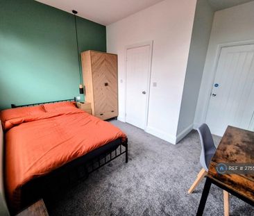 1 bedroom in a house share to rent - Photo 3