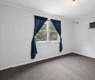 Spacious Family Home - Photo 2