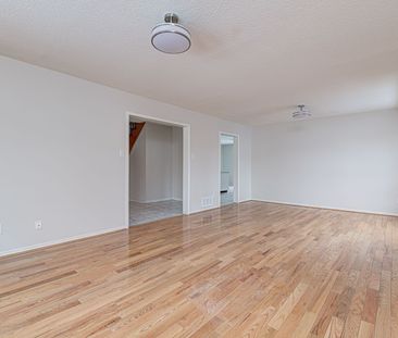 For Lease - 17 Ellen Street Unit# Main, Brampton, Ontario - Photo 4