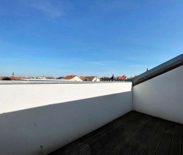 Wohnen über den Dächern von Halle – 3 Zimmer mit Terrassealkon** - Photo 1