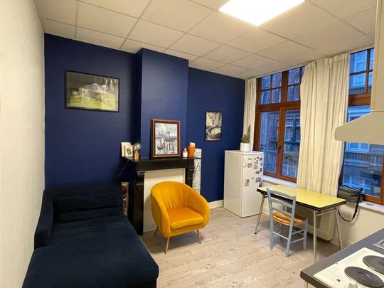Appartement met 1 slaapkamer te huur in hartje Ieper - Photo 1