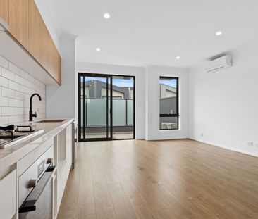 Brand New 2 Bedroom, 2 Bathroom Townhouse - Photo 5