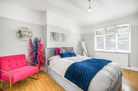 3 bedroom semi-detached house to rent - Photo 5